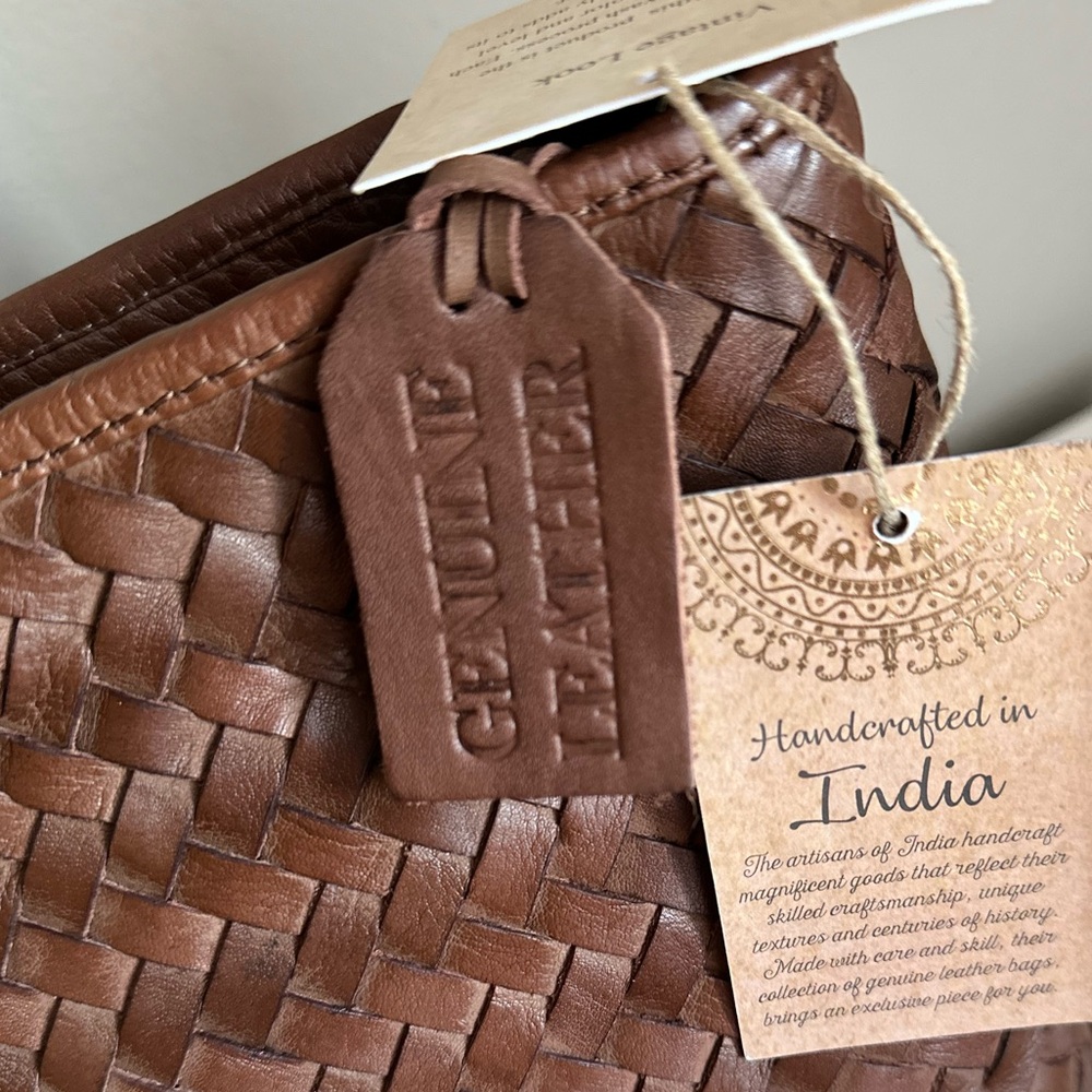 NWT Imported Vintage Handwoven Leather Mesh Tote Bag - Picture 2 of 6